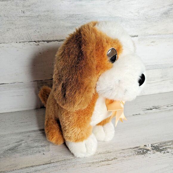 Vintage Hound Dog Plush Stuffed Animal Toy w/ Bow Tb Trading Co. CLEAN - Picture 2 of 8